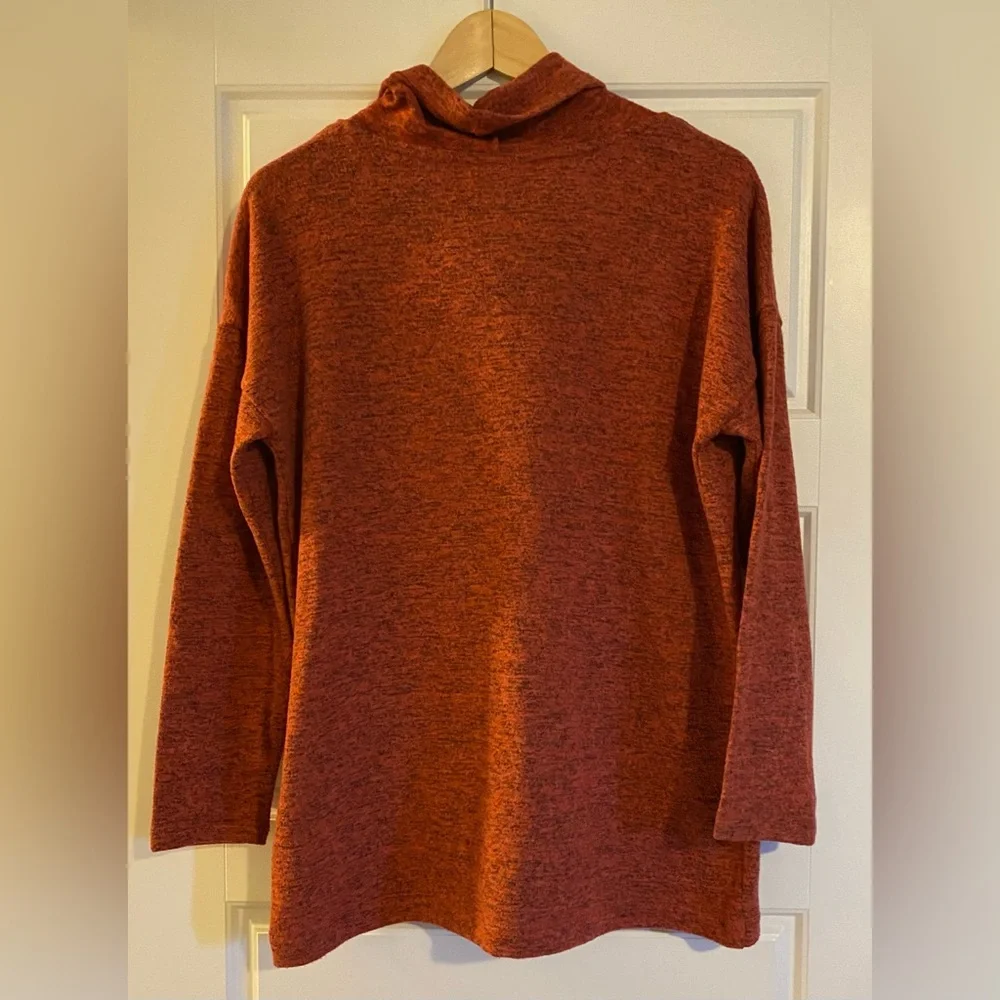 Ruby Rd. Women's Cozy Button Overlay Top small - Picture 7 of 11